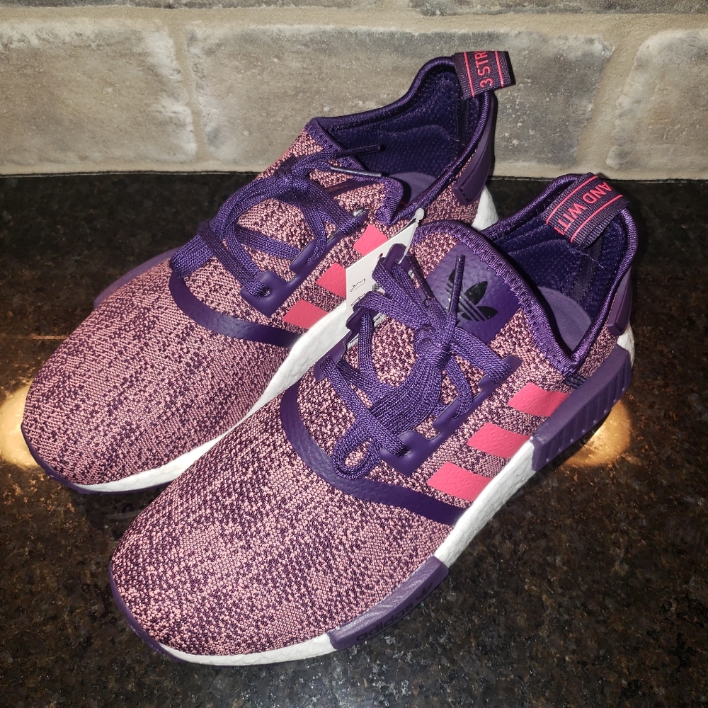 Adidas NMD R1 shoes - size 7 women - pink - Picture 3 of 8